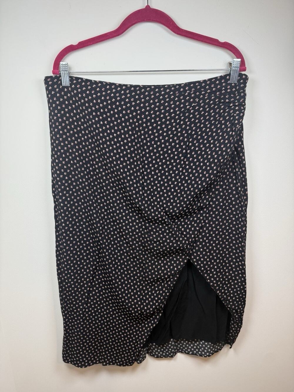 Abercrombie & Fitch Women's Skirt Size XL Floral Black Midi Elastic Waist Boho